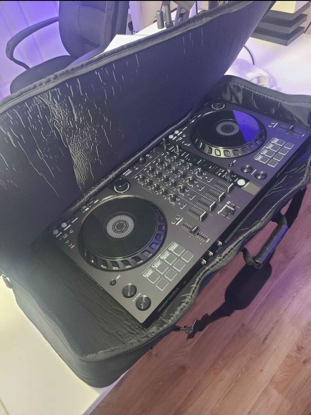 Pioneer DDJ-FLX6 4-канальний DJ контролер для Rekordbox і Serato DJ Pro в наявності для продажу